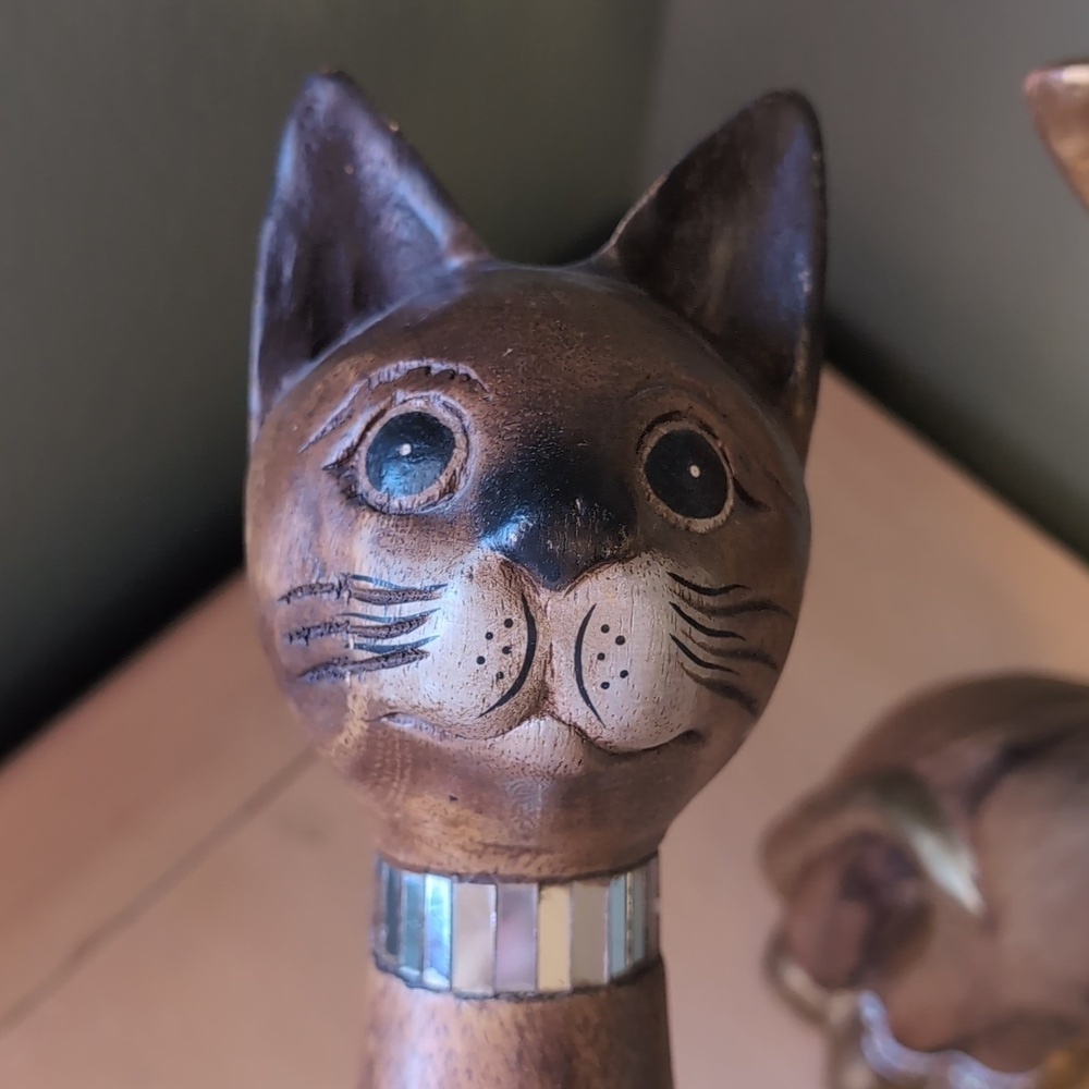 Pair Of Two MCM Wooden Siamese Cat Figurines - Picture 2 of 12